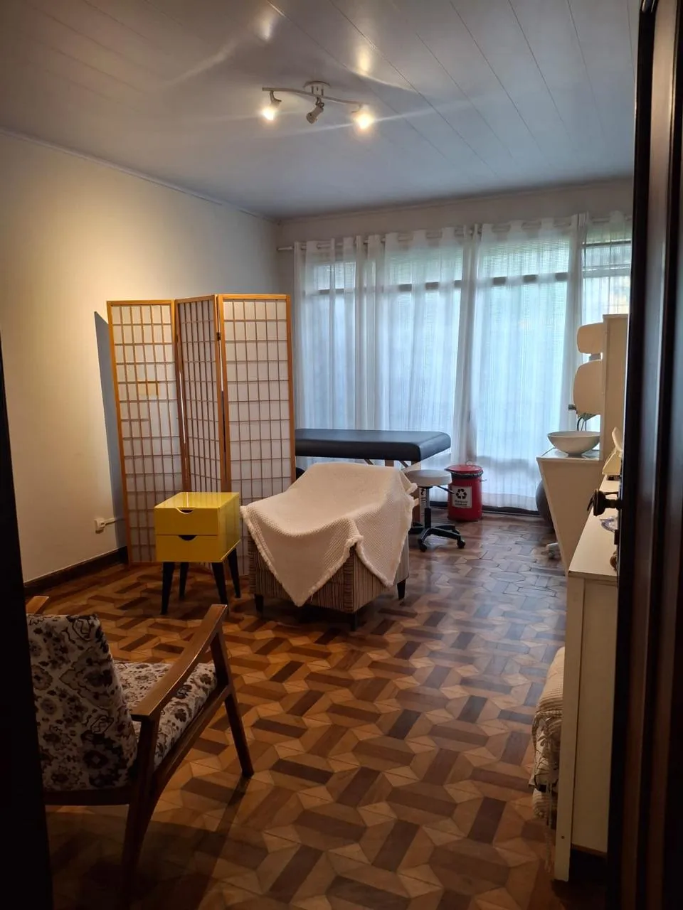 Sala de atendimento da casa do Coletivo Feminista